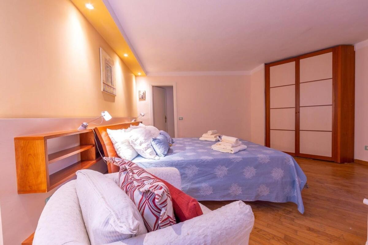 La Casa Fra Gli Ulivi Luxury Apartments With Pool Near Cinque Terre And Tuscany Monte Marcello Exteriér fotografie